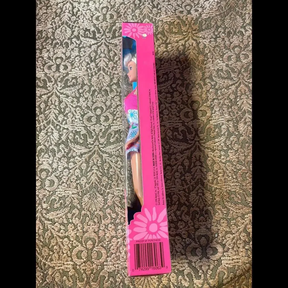NEW Mattel Vintage‎ 1996 Flower Fun Barbie Doll In The Box #16063 - Unopened